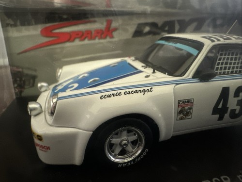 Spark Porsche 911 RSR n43 Winner Daytona 1977 - Picture 2 of 4