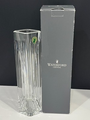 NEW PERFECT WATERFORD CRYSTAL LISMORE DIAMOND 11'' STEM VASE