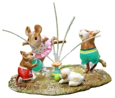 Wee Forest Folk M-486a Sprinkler Sprinter!