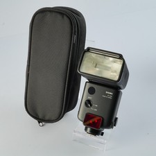 NEAR MINT SIGMA EF-630 Electronic Flash for Canon