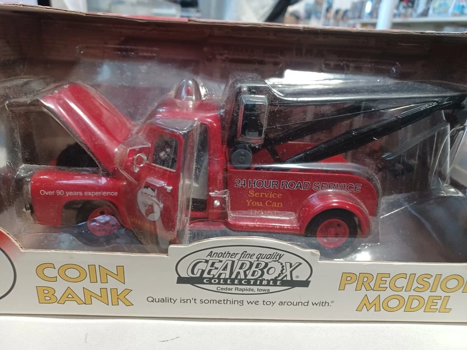 Gearbox 1/24 Scale Diecast 1953 Ford F-100 Texaco Fire Chief Gasoline Bank - 63 - Image 2 of 3