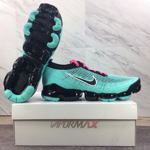 teal vapormax flyknit