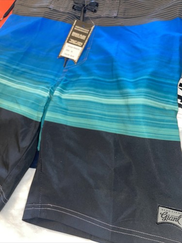 MENS LOT 7 CASUAL & BOARD SHORTS MEN MD MEDIUM SIZE 30 NO RESERVE NR MOST NEW - Picture 6 of 17