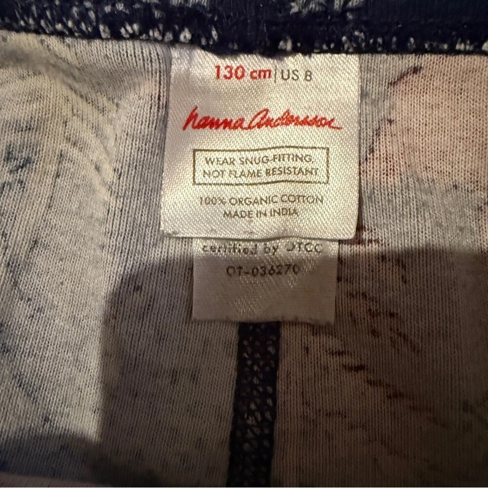 Calça pijama Hanna Andersson Long John em árvores cintilantes na marinha tamanho 130 (EUA 8) - Imagem 4 de 4