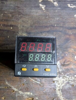 Future Design Controls FDC-9300-513023 Universal Process Controller With Mount