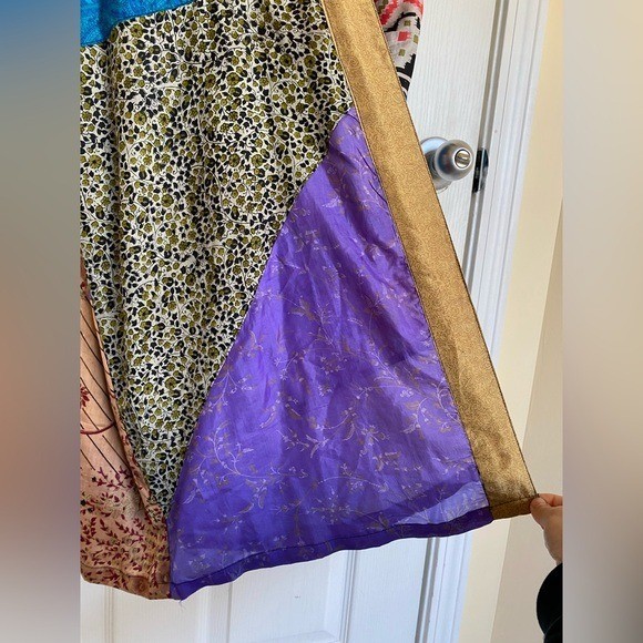 SACRED THREADS 100% Silk Patchwork Duster Robe Ki… - image 12