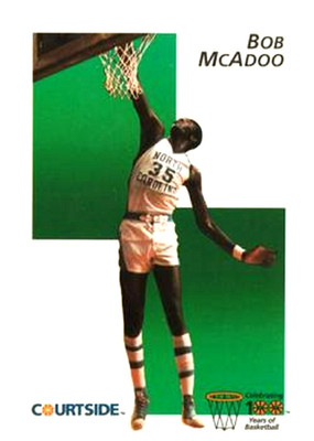 1992 Courtside Flashback #24 Bob McAdoo North Carolina Tar Heels New York Knicks