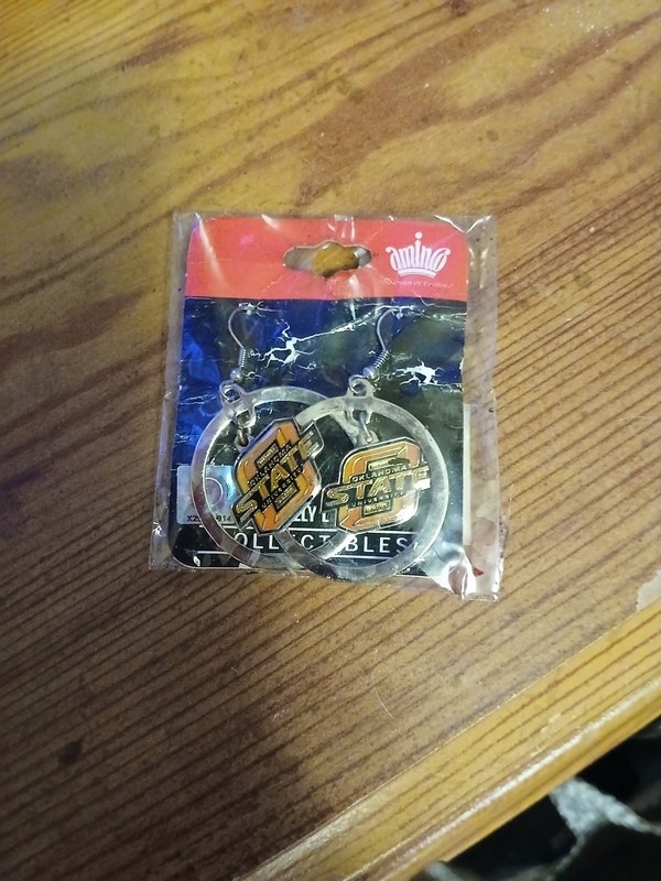 Aminco Oklahoma State University Earrings, New in Package, Package wrinkled