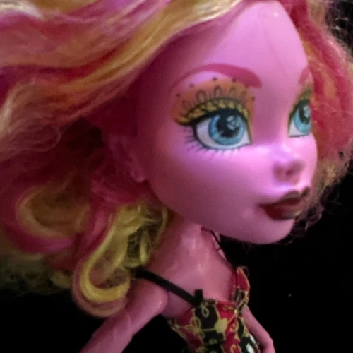 Monster High Freak Du Chic Gooliope Jellington Frightfully Tall 17” inch Doll 