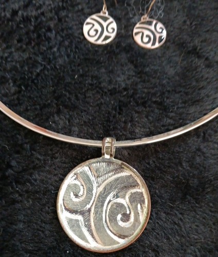Wire Collar Chocker Necklace And Earring Set Silvertone And Black Enamel Office - Picture 4 of 6