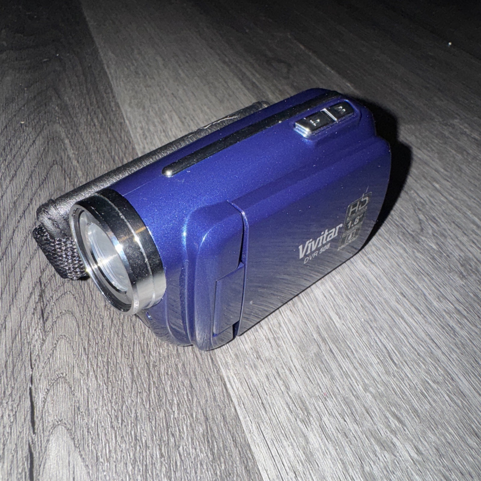 Vivitar DVR 508 1.8" LCD Display Built-in Mic 4x Digital Zoo