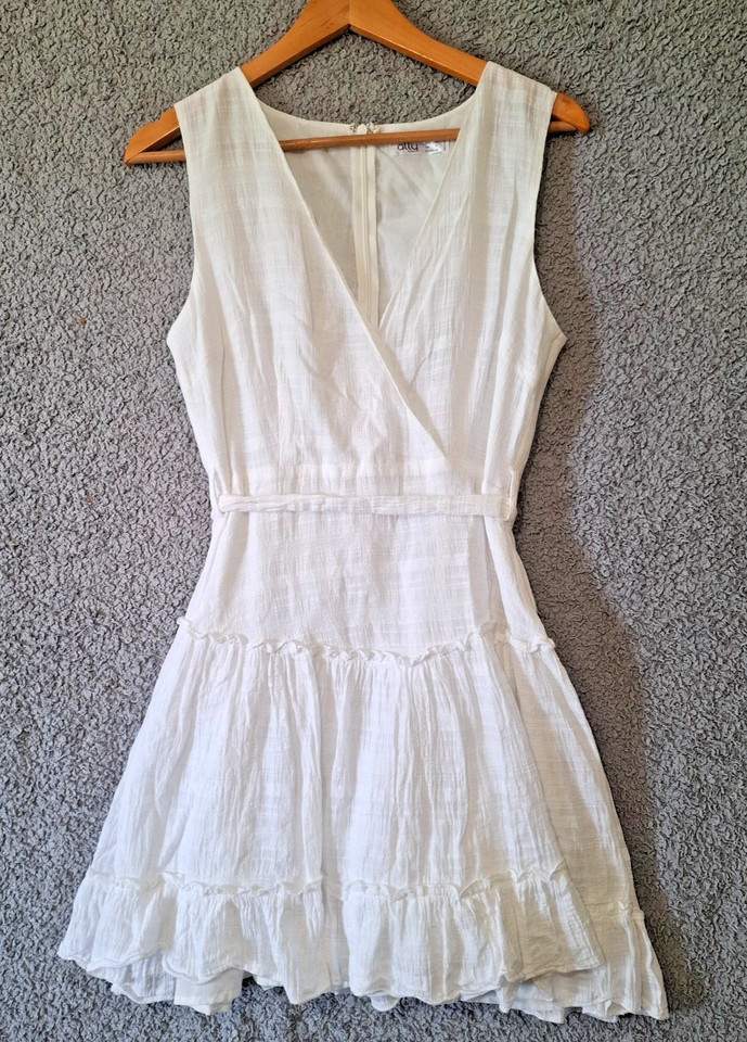 Ally White Sleeveless Mini Dress V Neckline Faux Wrap Tiered Ruffle Skirt Sz 12