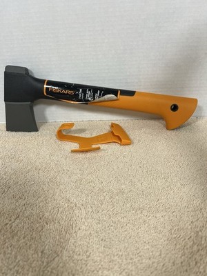Fiskars X7 1.4 Lb Hatchet Camping Axe 14  In. Shock-absorbing Handle