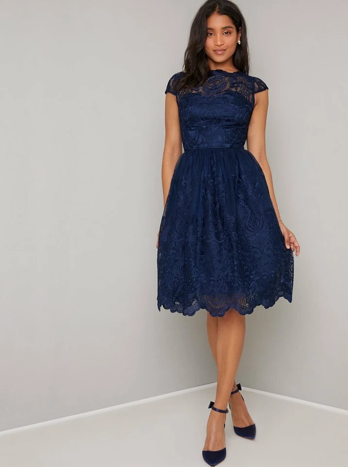 Chi Chi London Navy Spitzenkleid Größe UK8 EUR36 US4 - Bild 3 von 4
