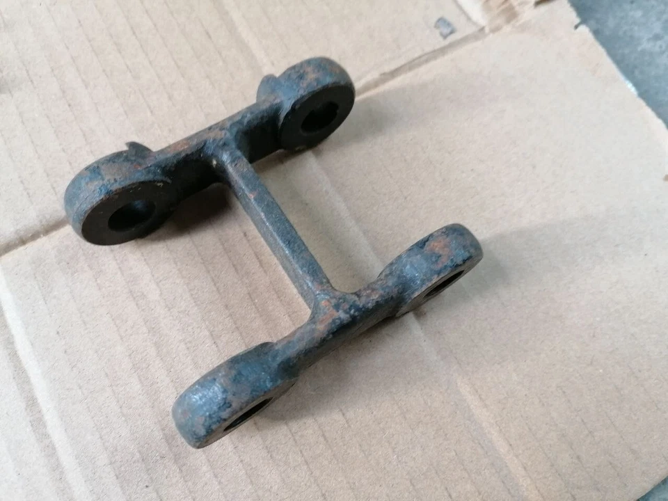 Joint spare parts vintage car GDR Wartburg 311 312? Supplied As Pictured 0 - Image 3 of 3