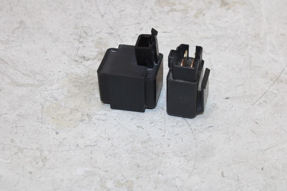 05-09 SUZUKI BOULEVARD S50 VS800 OEM INTERMITENTE INTERMITENTE RELÉ PAR Foto 3 de 4