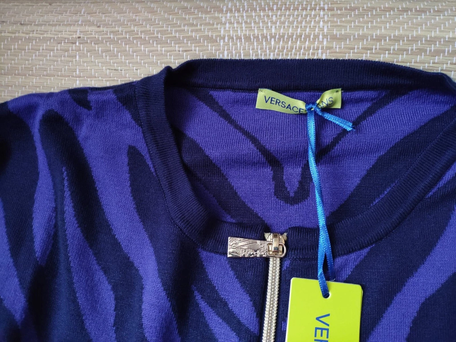 Abito Versace Jeans Filato Soverato in maglia zip intera 2 tasche frontali