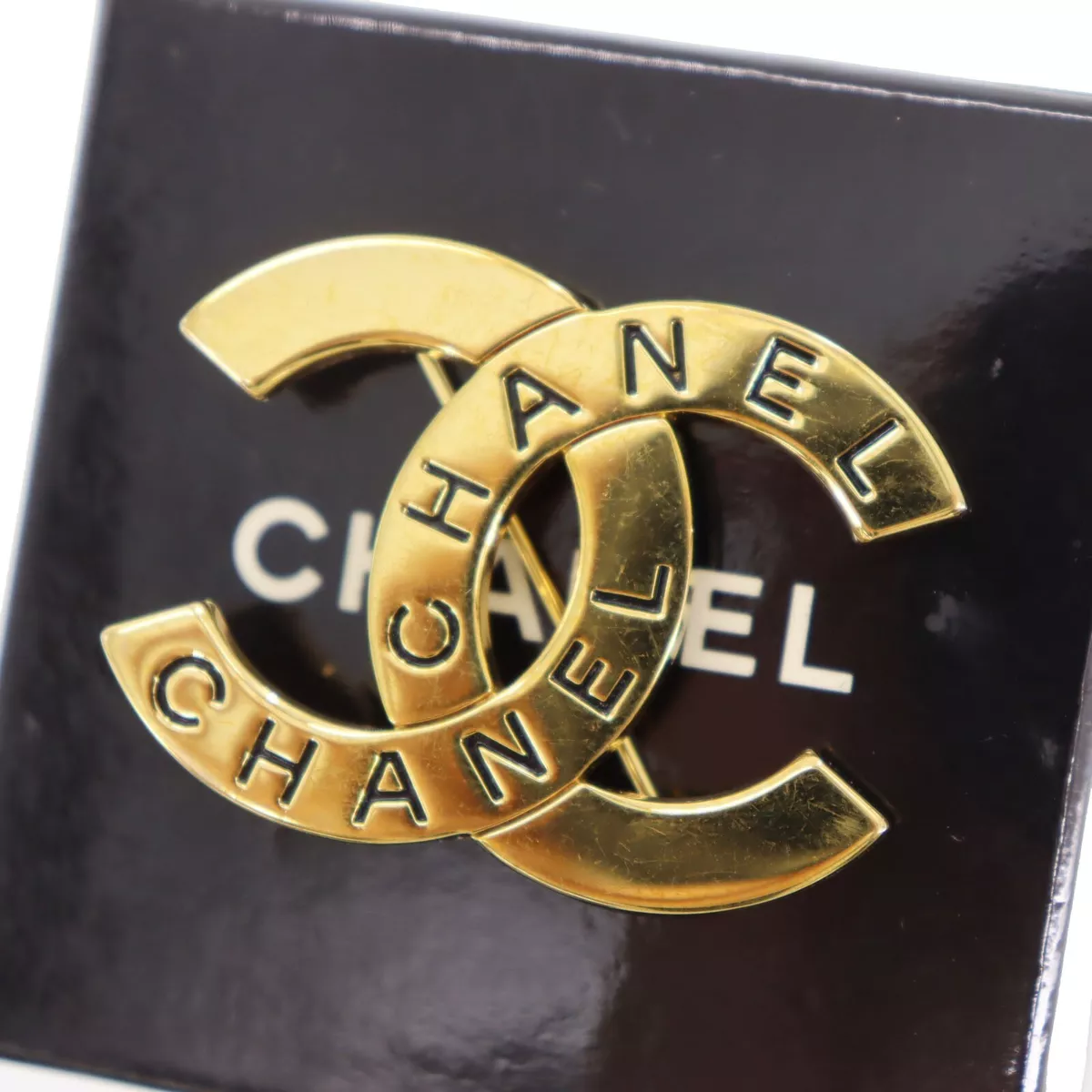 CHANEL CC Logos Used Pin Brooch Gold Plated 98 P France Authentic #CG528 S
