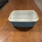 Vintage pyrex Blue 502 B Refrigerator Dish w Lid #1 6.5x4x2.5