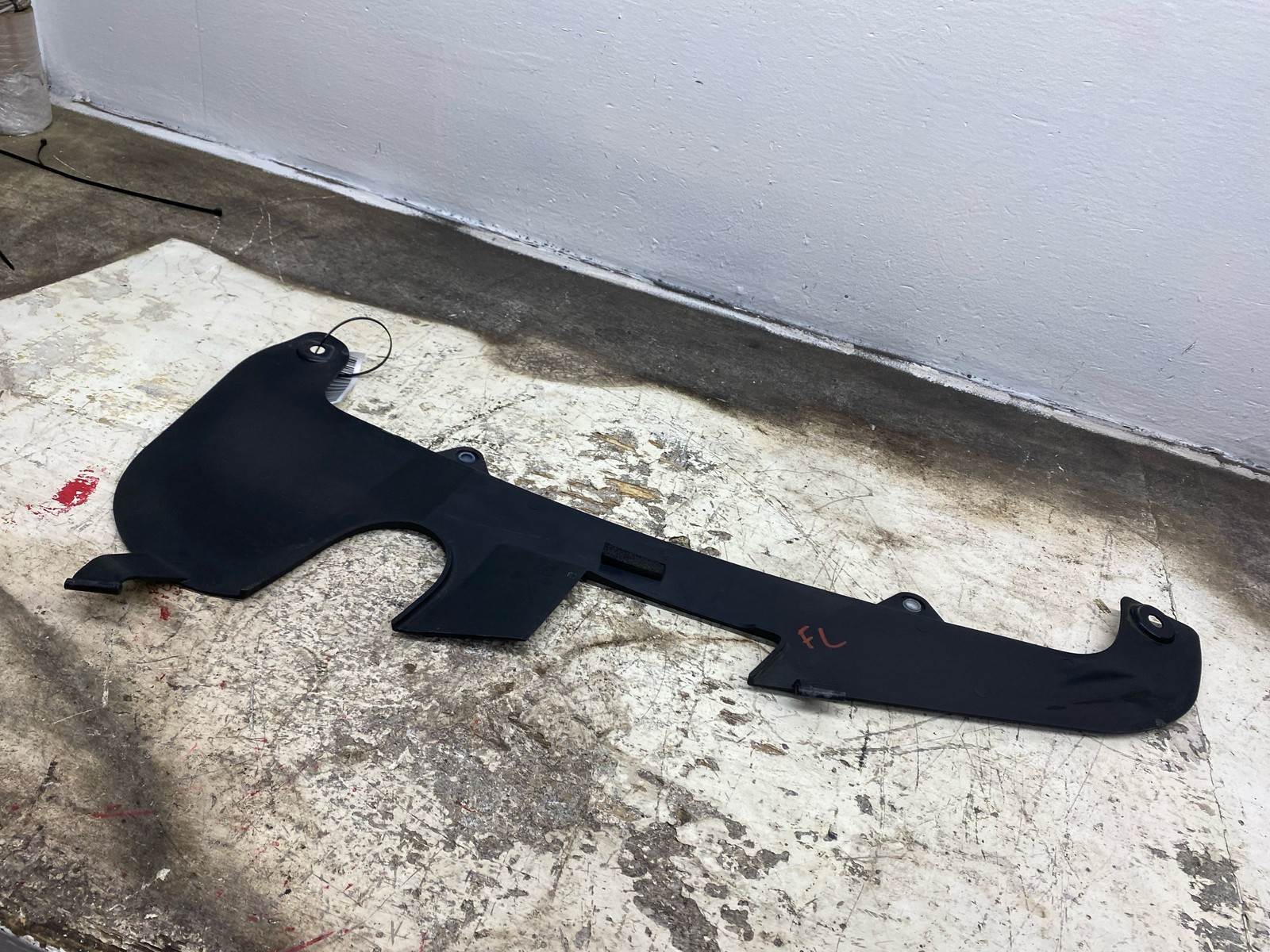 2010-2020 BENTLEY MULSANNE OEM FRONT RIGHT SIDE ENGINE COMPARTMENT TRIM PANEL