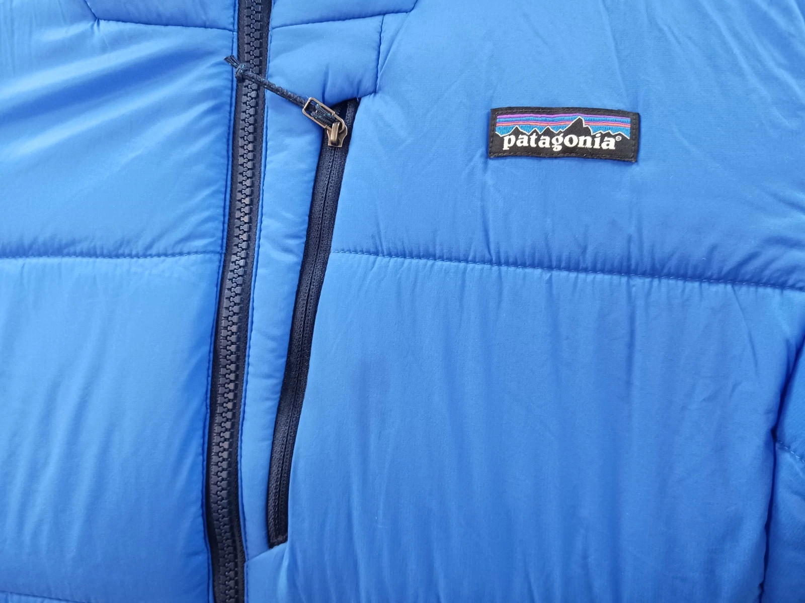 patagonia hyper puff hooded parka worn wear with bag jacket