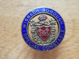 WW1 1915 Wisbech Borough Special Constable Enamelled Lapel Badge Ward Layle JP