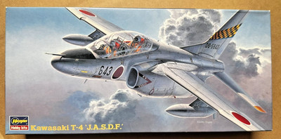 Kawasaki T-4 ''J.A.S.D.F.''  1/72 Hasegawa QP-6 51806