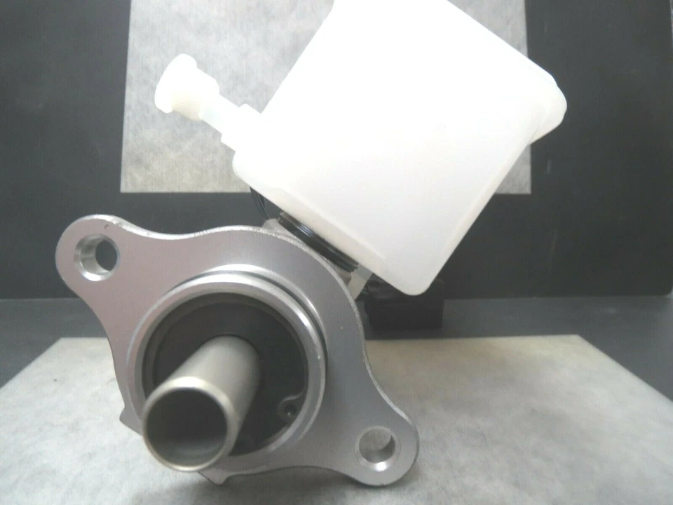 Cilindro maestro de freno para 93-97 Mazda 626 MX6 Ford Probe con M/T - Hecho en EE. UU. Foto 3 de 4