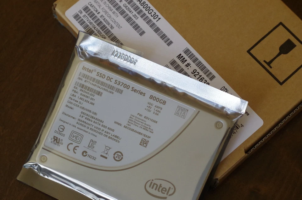 Intel SSD DC S3700 800GB HET-MLC SATA III 6 GBit/s SSDSC2BA800G301 - neu in OVP