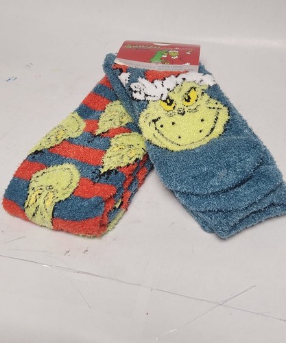 The Grinch Dr. Seuss Cozy Socks 2 Pairs Made from Recycled Plastic - Picture 8 of 8