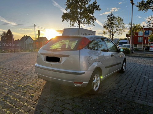Ford Focus TÜV bis 2027 - Bild 4 von 13