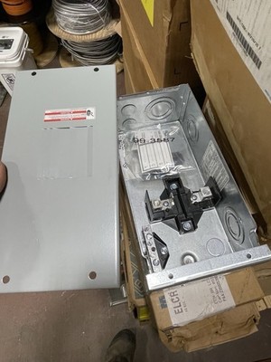 *new* Eaton BR24L70SP, 70 AMP, Indoor Main Lug Surface Style with Cover