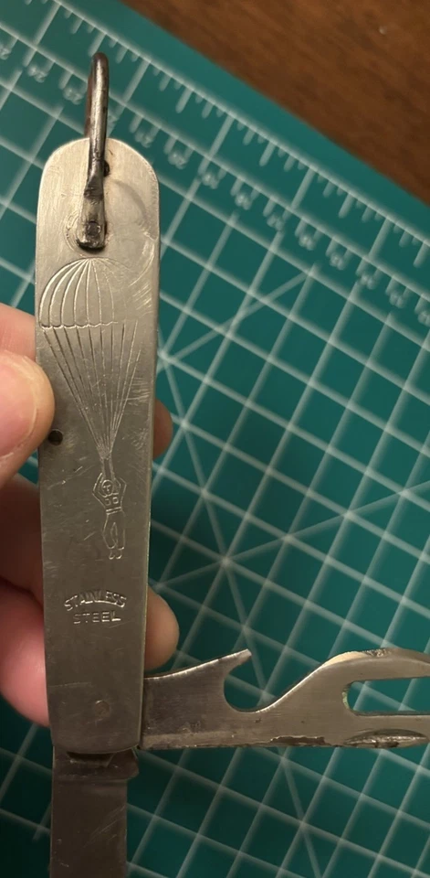 Cuchillo Plegable Réplica Paracaidista Segunda Guerra Mundial Acero Inoxidable Foto 3 de 4