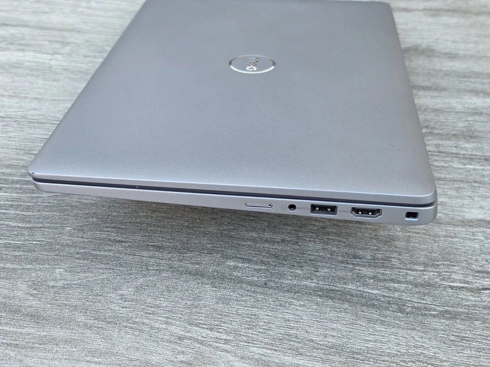 Dell Latitude 5340 · i5-1335U · 8GB · 256GB, photo 2 of 5