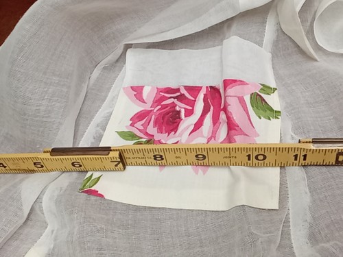 Vintage Handmade Apron Floral Inserts Sheer 19x44 Flaws Cutter Fabric Textile - Picture 18 of 22