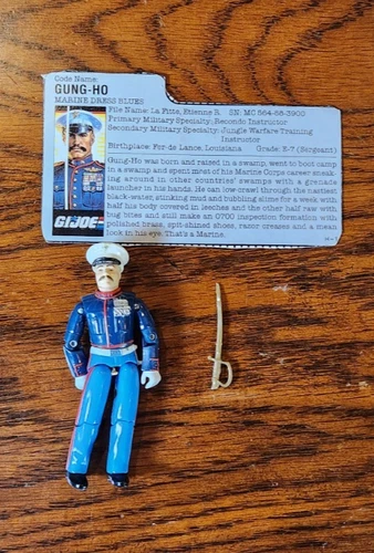 G. I. JOE Gung-Ho v2 with sword and card 1987 Hasbro