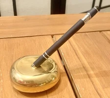 heavy mid century gold brass plated penholder felt