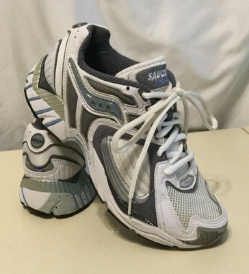 saucony 3d grid regulate