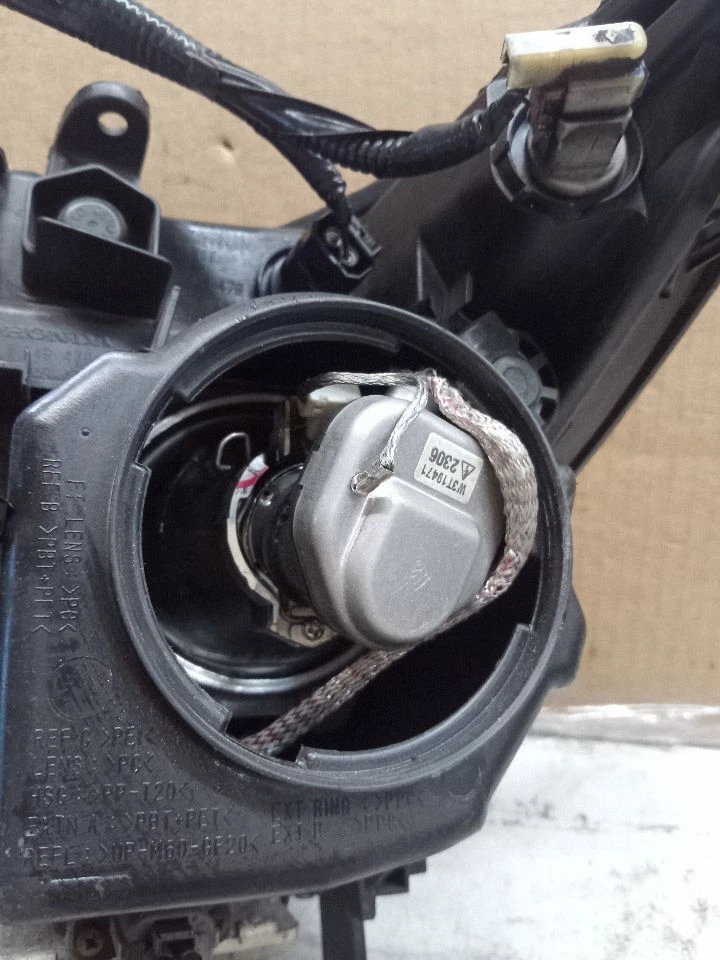 Used Right Headlight Assembly fits: 2012 Acura Mdx xenon HID Base R. Right Grade - Изображение 4 из 4