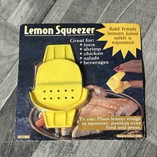 Lemon or Lime Manual Squeezer, Citrus Juice for Max Extraction, Yellow NEW W7