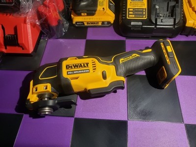 LkNėw DEWALT DCS354 Atomic 20V MAX Brushless Cordless Oscillating Multi-Tool