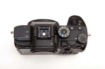 Sony Alpha A7R III A7RIII ILCE7RM3 42.4MP ** Low Shutter! ** USA