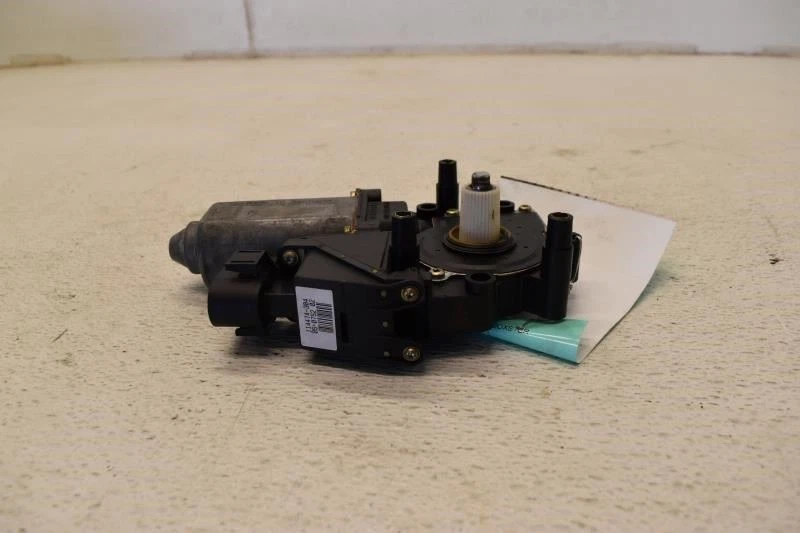 Windshield Wiper Motor Fits 97-04 PORSCHE BOXSTER 1875727 - Image 2 of 4