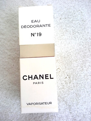 CHANEL No 19 Eau Deodorante -- spray deodorant in box -- 3.5 oz