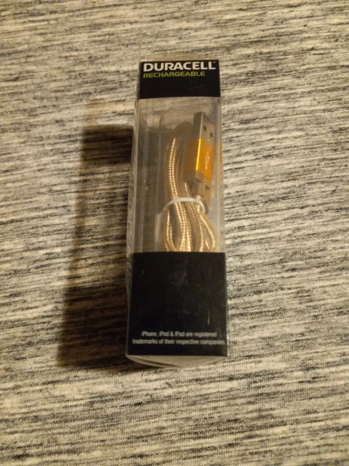 Duracell- Charging Sync Cable For Older Model Iphones And Ipods 3 ft-NEW... - Image 2 of 4