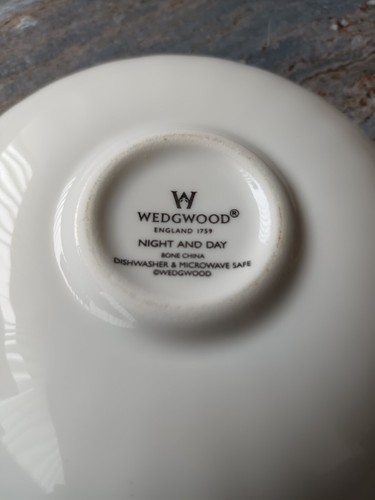 Wedgwood Night & Day Tea Saucer - Picture 4 of 6