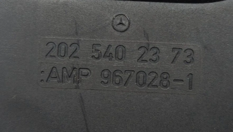 1997 - 2004 Mercedes Benz Slk Class R170 Cover Trim Panel Obd Socket Holder Oem - Image 2 of 4