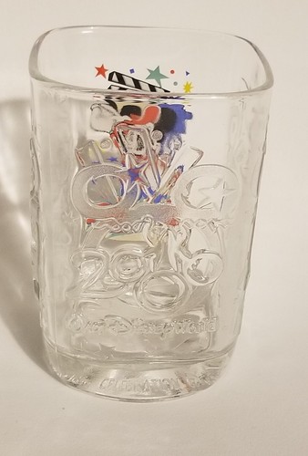 VTG McDonald's Walt Disney World Millennium Y2K Disney Studios collectible glass - Picture 2 of 5