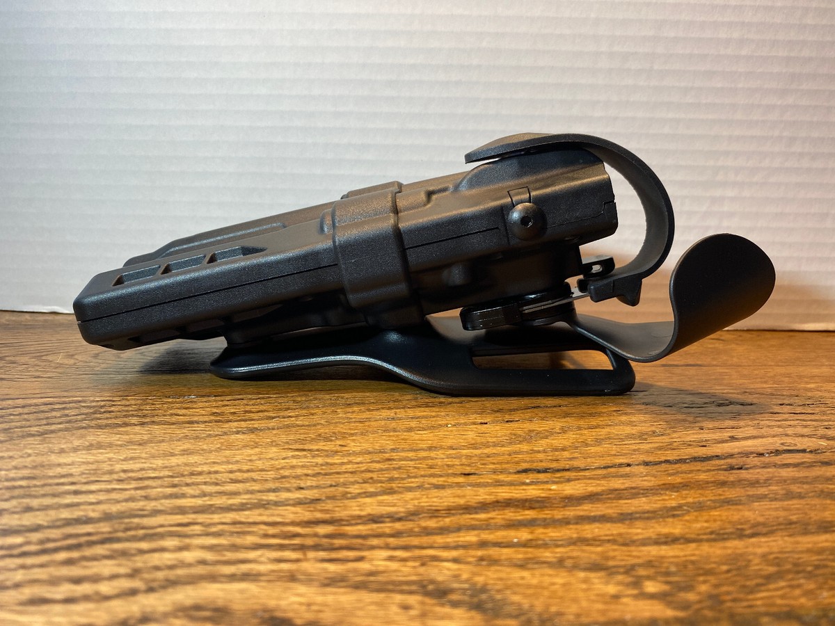 Safariland 7360 ALS/SLS Level III Holster - For S&W M&P 9mm/.40 4.25”, Right Hand - View #4