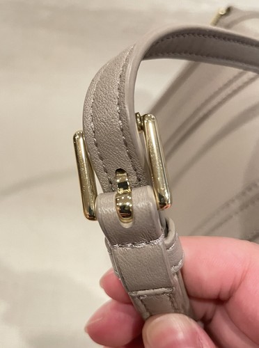 Tory Burch Gray Leather Flap Crossbody Bag, Great - Picture 9 of 20